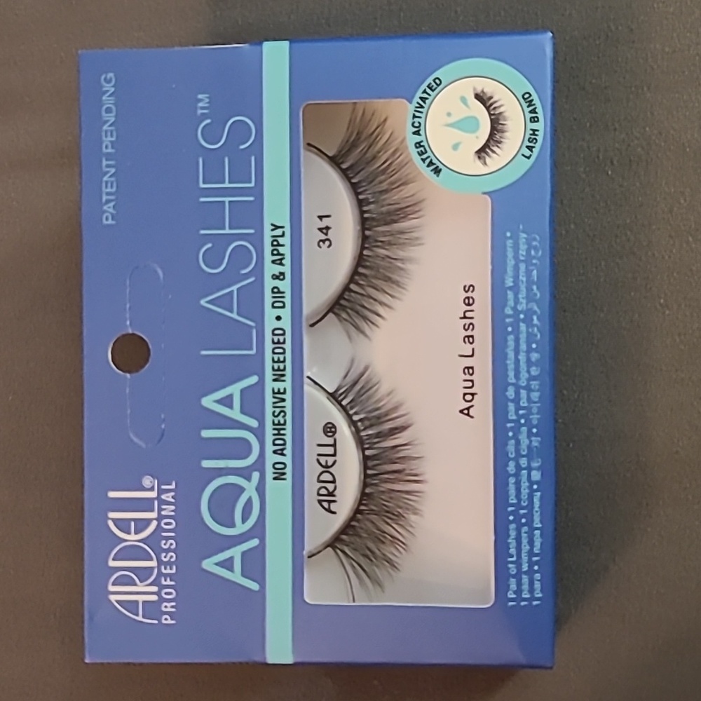 Aqua Lashes